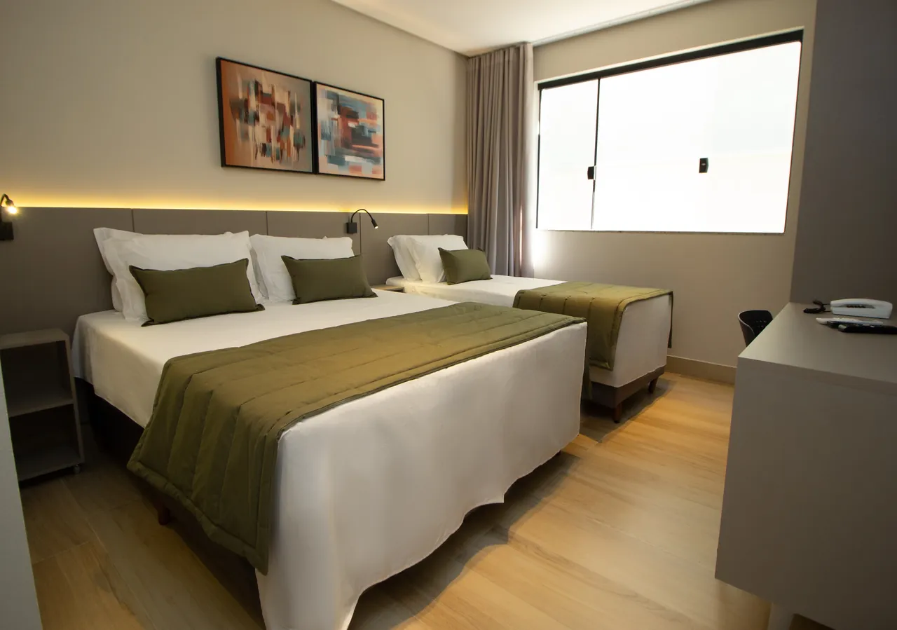 Family Suite at Bellville Pousada, with the beds set up for up to four guests